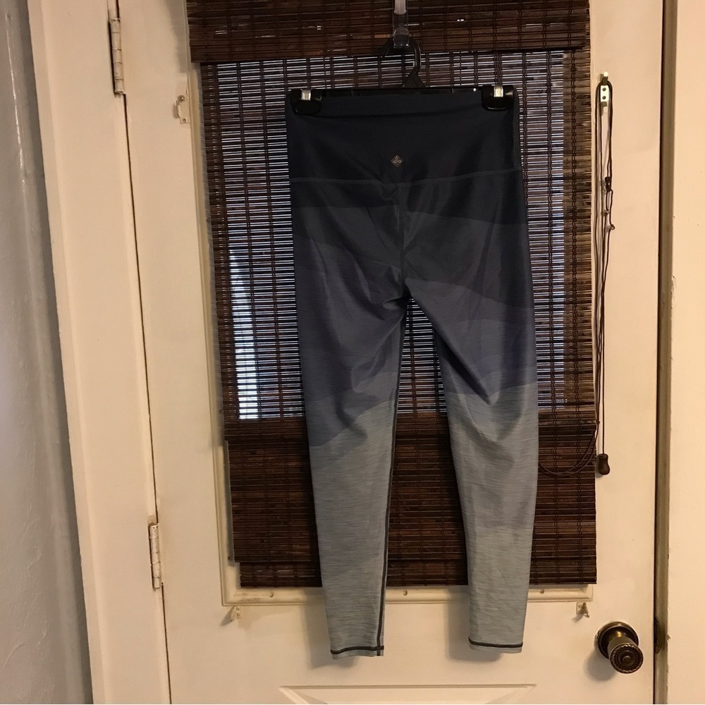 Prana High Rise Leggins - Picture 4 of 6